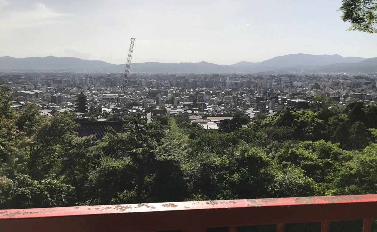 お墓参りを引き継ぐ。
